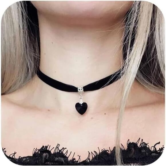 Black Necklaces for Women, Adjustable Layered Velvet Leather Lace - Picture 1 of 7